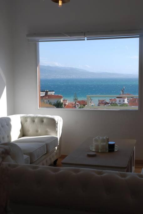 360ᵒ Lepanto Apartment Nafpaktos エクステリア 写真