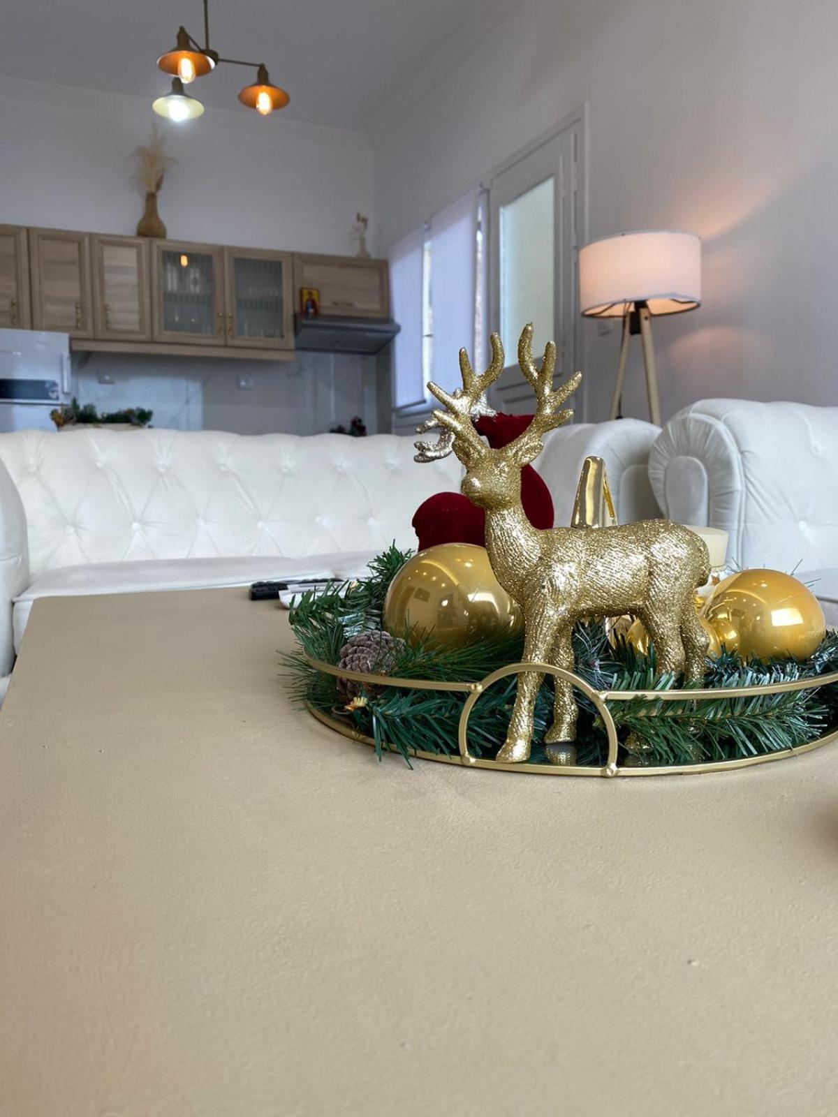 360ᵒ Lepanto Apartment Nafpaktos エクステリア 写真