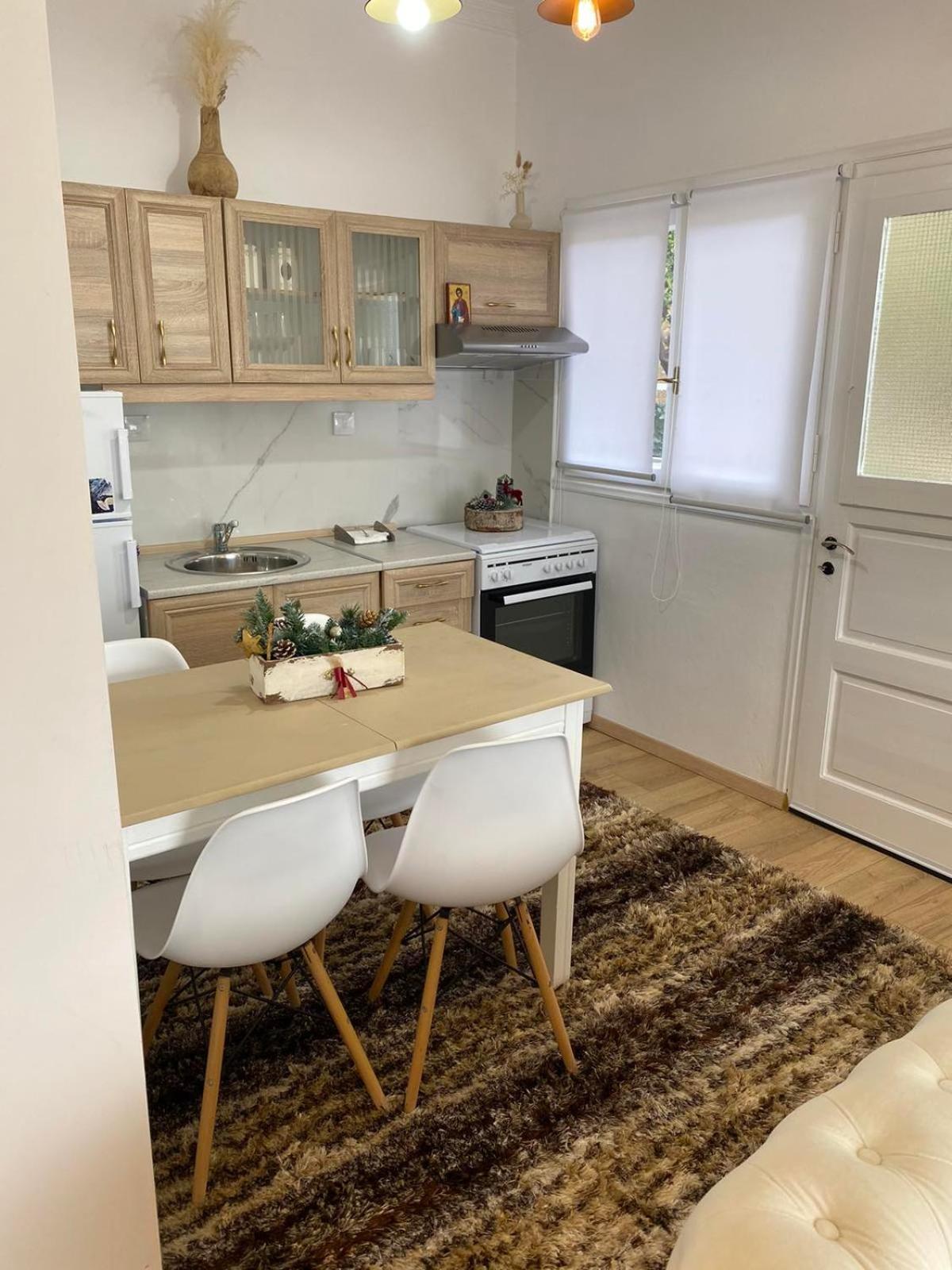 360ᵒ Lepanto Apartment Nafpaktos エクステリア 写真